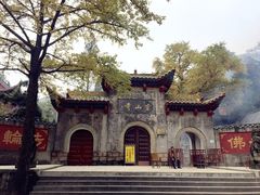 景点灵山寺-信阳灵山风景区