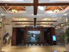 -山明水秀大饭店