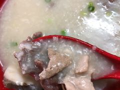 -河记肠粉店