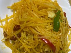 -苏莱特色牛骨滩羊手抓馆(长城东街总店)