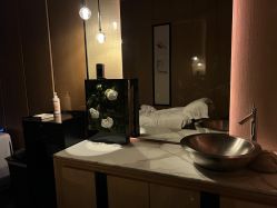 -广州四季酒店·花水疗中心·高空Spa