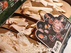 -芸山季·云南山珍菌火锅(人民广场来福士店)