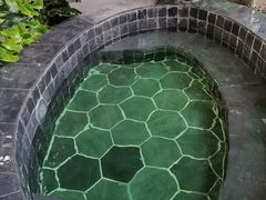 -兴芮温泉度假区