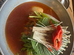 -喇喇排骨火锅·传统韩式脊骨汤(望京西园总店)