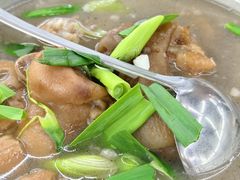 猪弯骨藕汤-小民大排档(光谷店)