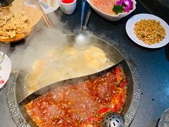 -怡品川宇火锅(宝立方店)