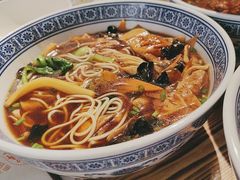 -沪西老弄堂面馆(定西路店)