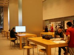 -Apple零售店(华贸购物中心店)