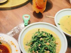 -川流不息·地道川菜·小龙虾(松东路店)