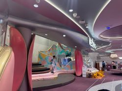 -奈尔宝·国风主题儿童乐园·亲子餐厅(豫园商城店)