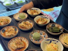 -匠牛亭·锅物烧肉放题自助(昆百大·泰业城店)