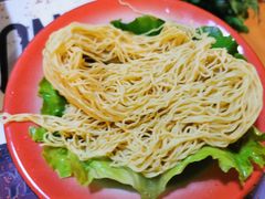 港式生面-小龍鳳·港式海鲜打边炉(沙湖路店)