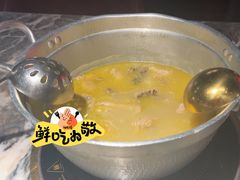 -禄婶鸡煲·打边炉