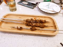 -品疆山新疆特色主题餐厅