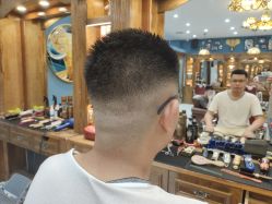 -贝勒爷专业男发