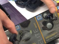 -百老汇(海港城海洋中心店)