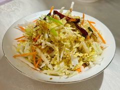 凉拌大白菜-那达慕蒙古风味酒楼