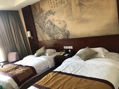 -中家鑫园温泉酒店鑫悦汤泉