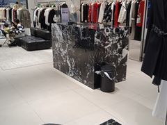 -MO&Co.(龙之梦购物公园店)