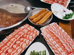 -辣莊重庆老火锅(威海高铁站韩乐坊店)