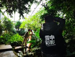 -雪中彩影婚纱摄影·微光艺术中心