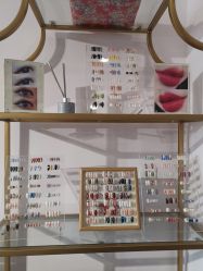 -Yolee雅妮容颜定制美睫·美甲