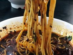 重庆小面-秦云老太婆摊摊面(磁器口店)