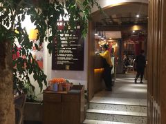 门面-隔壁老王·家常云南菜(花巷店)