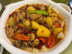 新疆大盘鸡-新疆红柳花餐厅(新洲店)