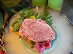 -铭牛烧肉·和牛海鲜自助(高新月牙湖店)