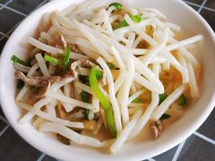 芦苇根炒肉丝-梦缘水乡·湖景餐厅