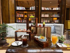 -行者书屋大堂吧 ·下午茶(南京圣和府邸酒店)