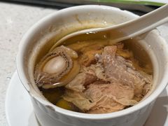-香港新发烧腊茶餐厅(水围店)