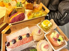 -奈雪的茶(亨特国际广场店)