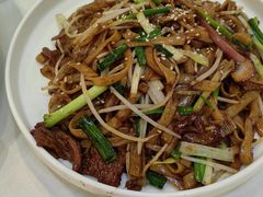 头抽干炒牛河-渔意楼·驰名沙田乳鸽(五羊旗舰店)