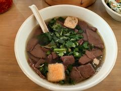 鸭血粉丝汤-佬钱湾仔(衣裳街店)
