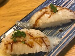 炙烤比目鱼裙边寿司-水之惠鲜鱼料理(王府大街店)