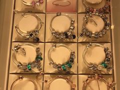 -Pandora潘多拉珠宝(朝阳大悦城店)