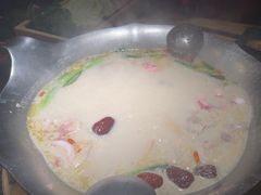 -湊湊火锅·茶憩(上海合生汇店)