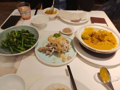 -港丽餐厅(高德置地店)