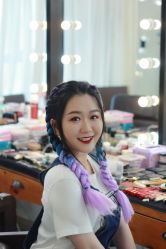 -红馆妆造(中央大街店)