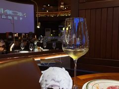 -MONICH牛排融合餐厅(和义大道购物中心店)