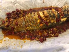 -川渝窈妹纸包鱼·齐齐哈尔烤肉