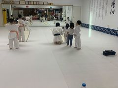 -极真空手道疾风道场(虹口凉城店)