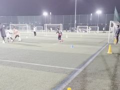 -Riverside河畔少儿足球培训(前滩店)