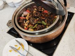 -元一希尔顿酒店·鲜切牛肉火锅禅自助餐厅