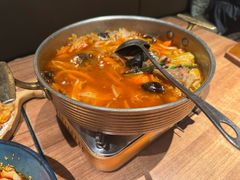 -耶里夏丽·丝路新疆菜·清真食品(徐汇南丹东路臻选店)