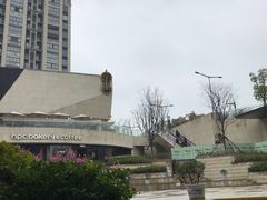 -易生活购物公园