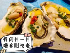 -千岛蚝高压锅生蚝·人参火锅(白云万达店)