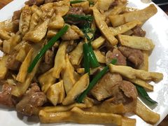 -溪悦渔庄(九龙湖店)